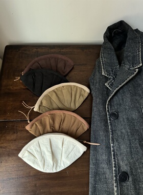 OneBlueNook丨纸感褶皱面料  饺子型 小物件 可爱收纳包