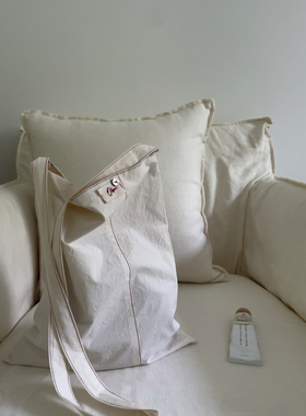 OneBlueNook丨《纸》日系白色纸感棉 自然纹理轻薄斜挎单肩布袋