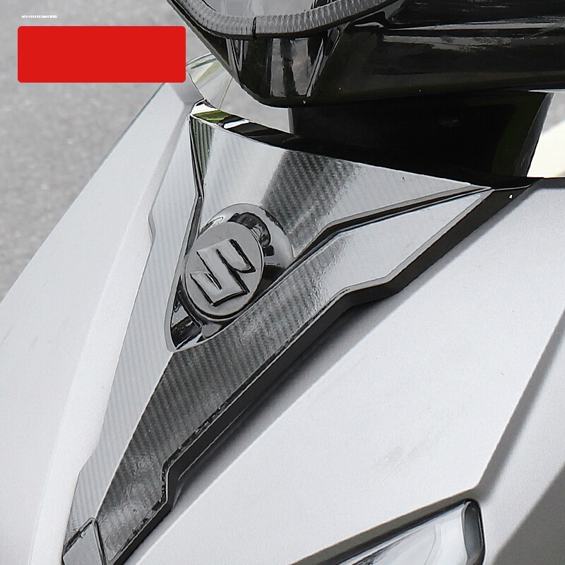 适用贴装铃木semi机车logo铃木z400e铃木gsx250rs车标立体软胶贴