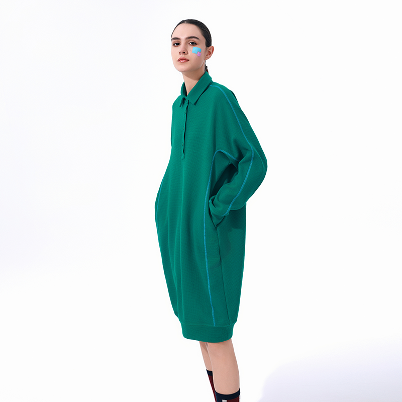 长袖连衣裙女宽松大码廓形卫衣裙