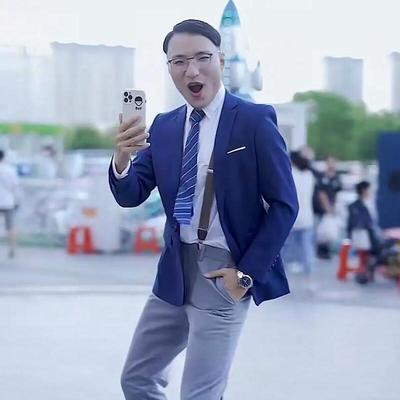 田一名同款衣服西服外套蓝色