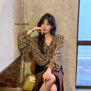 秋装美女松弛感豹纹元素上衣轻奢高级感小开衫慵懒休闲荷叶边长袖
