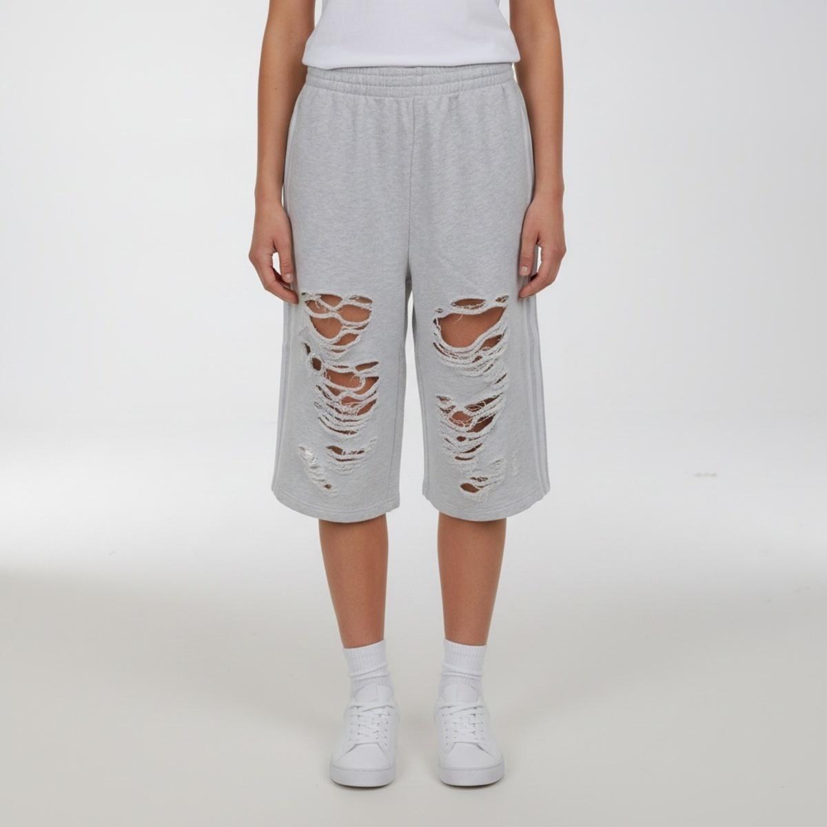 adidas阿迪达斯三叶草破洞款七分裤中裤秋女时尚针织短裤LC6461