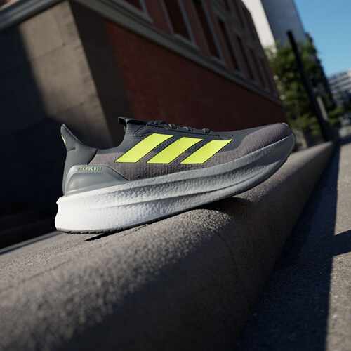 阿迪达斯男鞋Ultraboost5X超轻缓震回弹跑鞋JS2439 JQ5387 JH9034