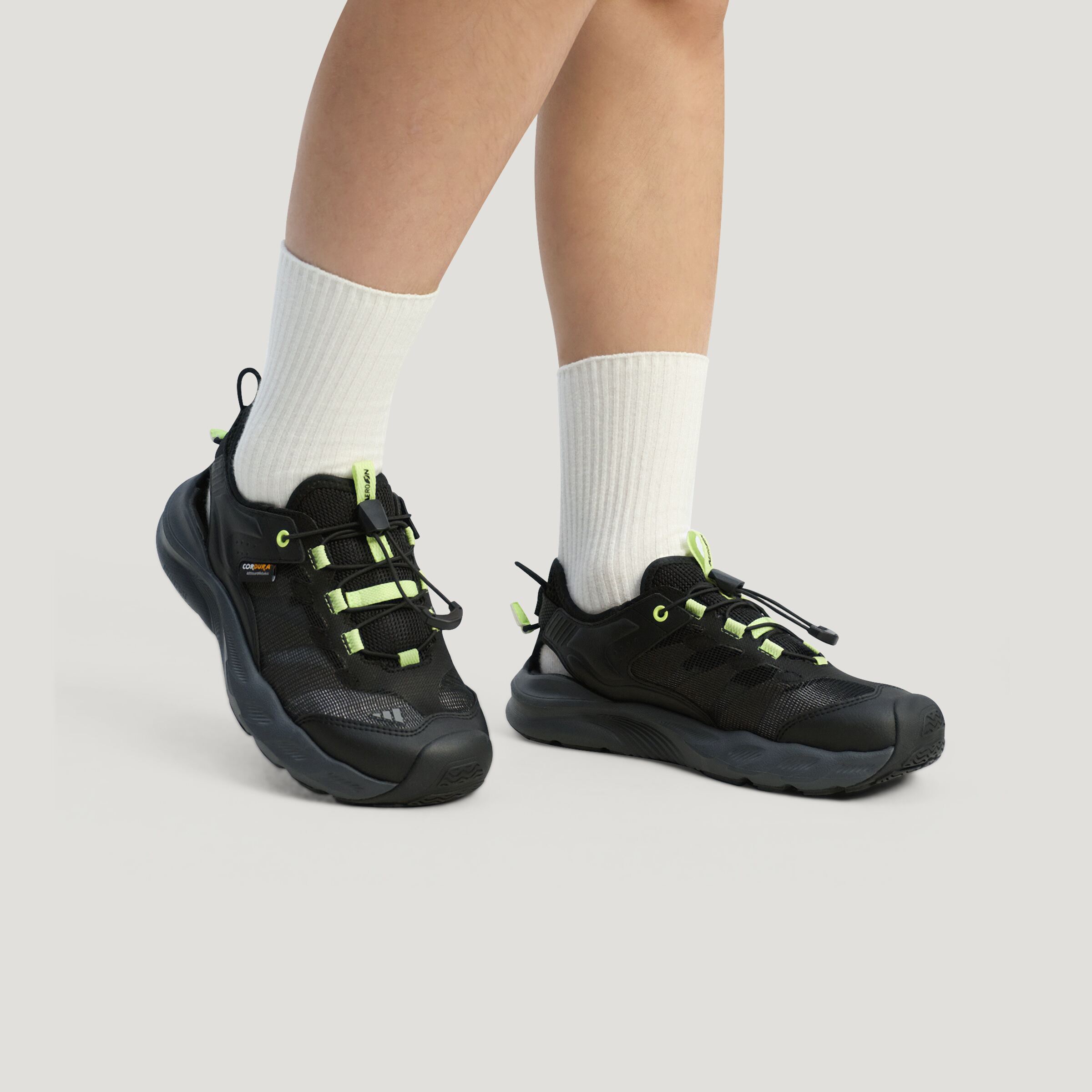 阿迪达斯运动休闲男童AEROFIN休闲凉鞋