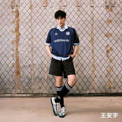 阿迪达斯三叶草男子王安宇同款梭织多口袋工装运动短裤JD2107