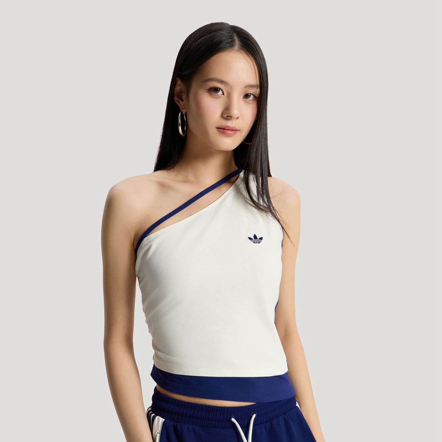阿迪达斯三叶草女子单肩运动修身背心KY5696|KY5697