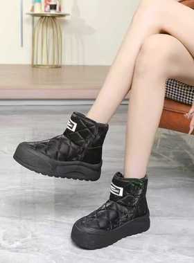 2025秋冬冬季新款圆头厚底增高中帮时尚雪地靴保暖韩版雪地靴百搭