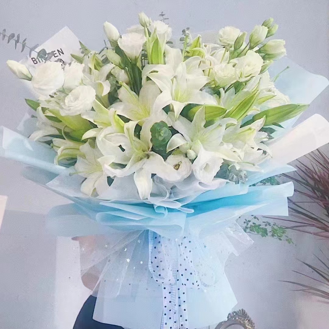 日照鲜花店百合花束母亲节东港区石臼莒县岚山青岛同城速递五莲送