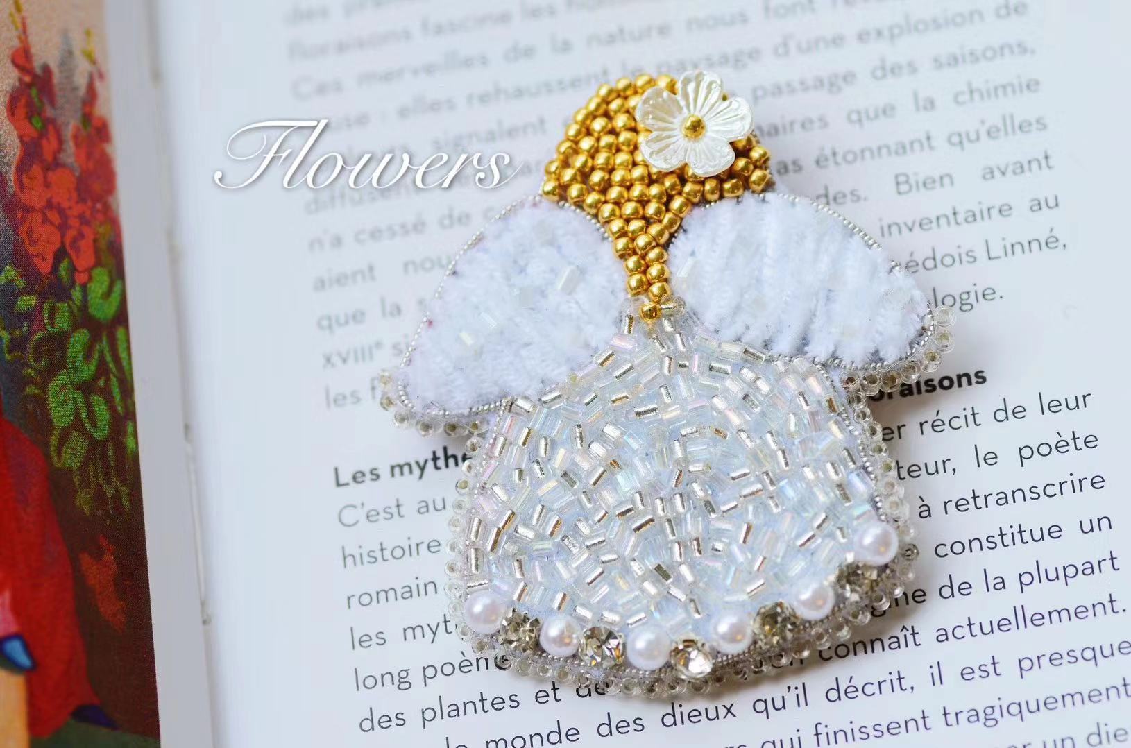 亲爱的依伊 天使的背影angel胸针法式刺绣珠绣材料包刺绣 diy材料