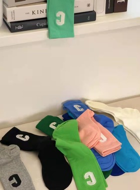 秋时尚潮标中筒女棉袜子螺纹刺绣C字母街拍运动彩袜marca韩国进口