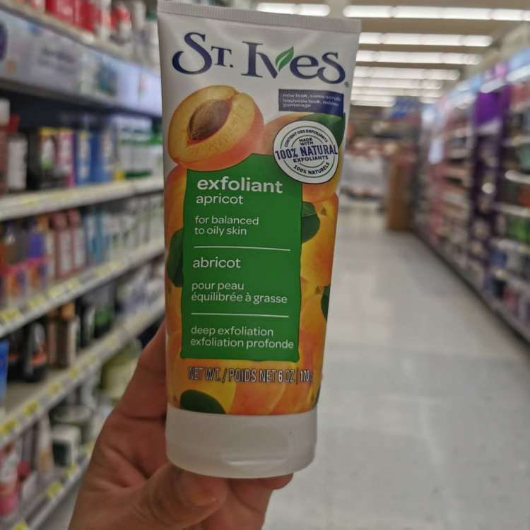 圣艾芙杏子磨砂膏去角质温和洁面