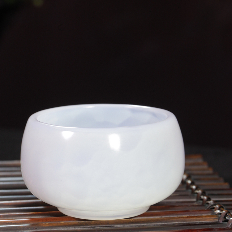 天然玛瑙鼓杯新中式白色高档功夫茶具主人杯简约茶杯茶艺品茗杯