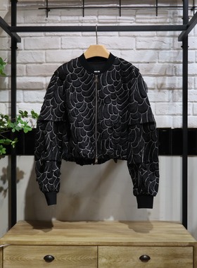 MRER莫乂义 春季新款休闲风鱼鳞纹棒球服外套女R5C30862专柜正品