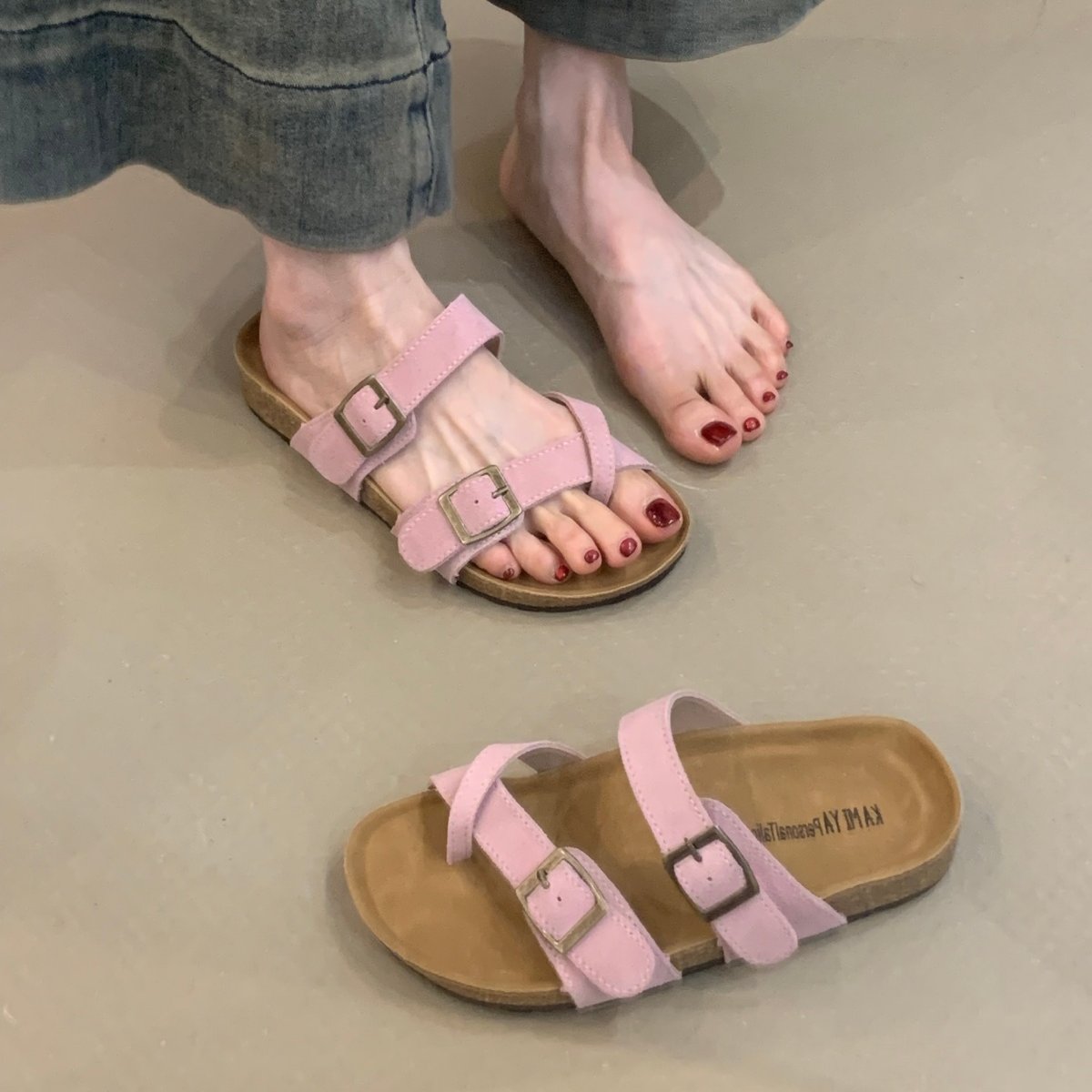 厚底2.5CM 森女文艺复古磨砂真皮搭扣沙滩度假风休闲套趾勃肯拖鞋