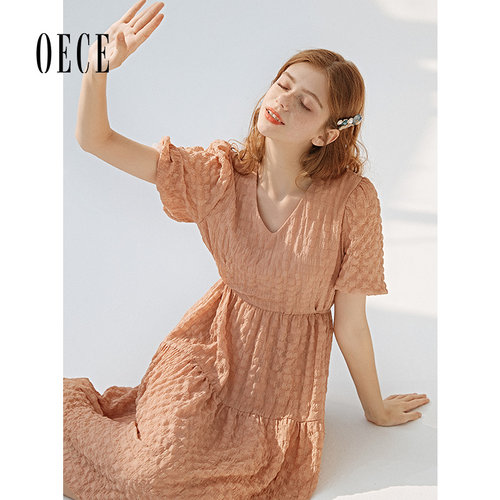 oece夏装新款女蜜蜜桃粉法式复古温柔V领高腰灯笼袖连衣裙