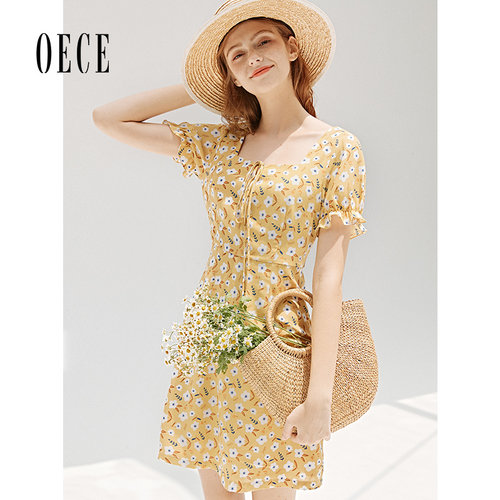 Oece春夏装新款樱草黄太阳花清新元气复古碎花连衣裙