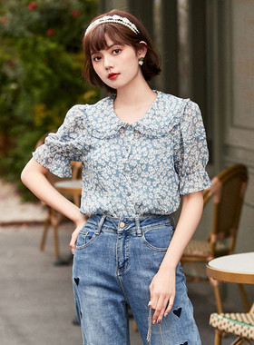 Oece小众设计感小衫春夏季装新款女装减龄木耳花边娃娃领碎花衬衫