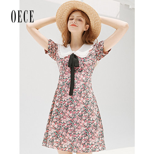 Oece夏装新款女装 复古可爱娃娃领系带碎花连衣裙