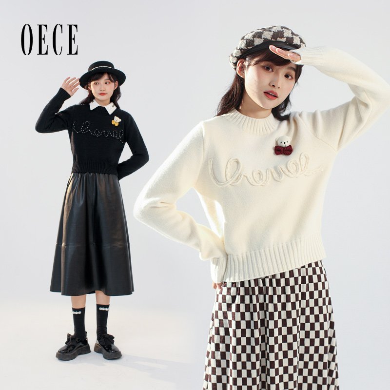 小熊立体绣长袖针织衫