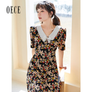 Oece复古碎花连衣裙春夏新款女装春季气质收腰显瘦短袖裙子