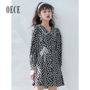 Oece春装女装 小雏菊复古甜美收腰碎花连衣裙小个子春秋
