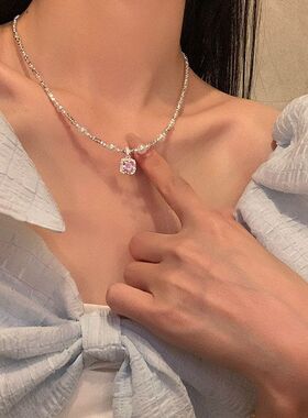 项链黑女方形碎银锆石胆石珍珠