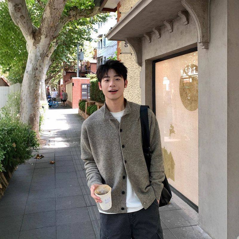 毛衣秋冬季上衣针织半高领纽扣开衫2025新款休闲羊毛男生外套加厚