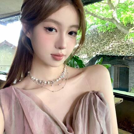 2025新款新款鸢尾梦蝶蝴蝶珍珠项链女款轻奢小众choker锁骨颈链配