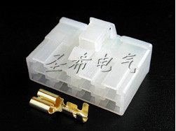 DJ7082A-6.3-21/8孔塑料件汽车接插件车用线束插头连接器 配端子
