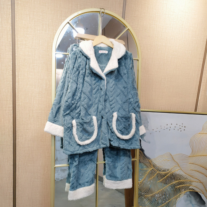 LB75孕妇蓝色珊瑚绒月子服套装