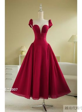 越十年越南小众品牌so vintage越南新款热烈奔放红色大方领鱼尾裙