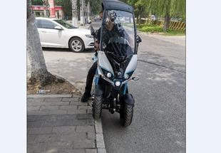 摩托车机油更换服务 带折叠雨蓬 金城阿迪瓦倒三轮摩托车200cc
