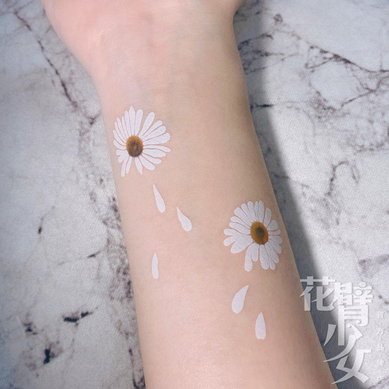 花臂少女tattoo 2020新品新工艺白色小雏菊手腕纹身贴实拍 小清新