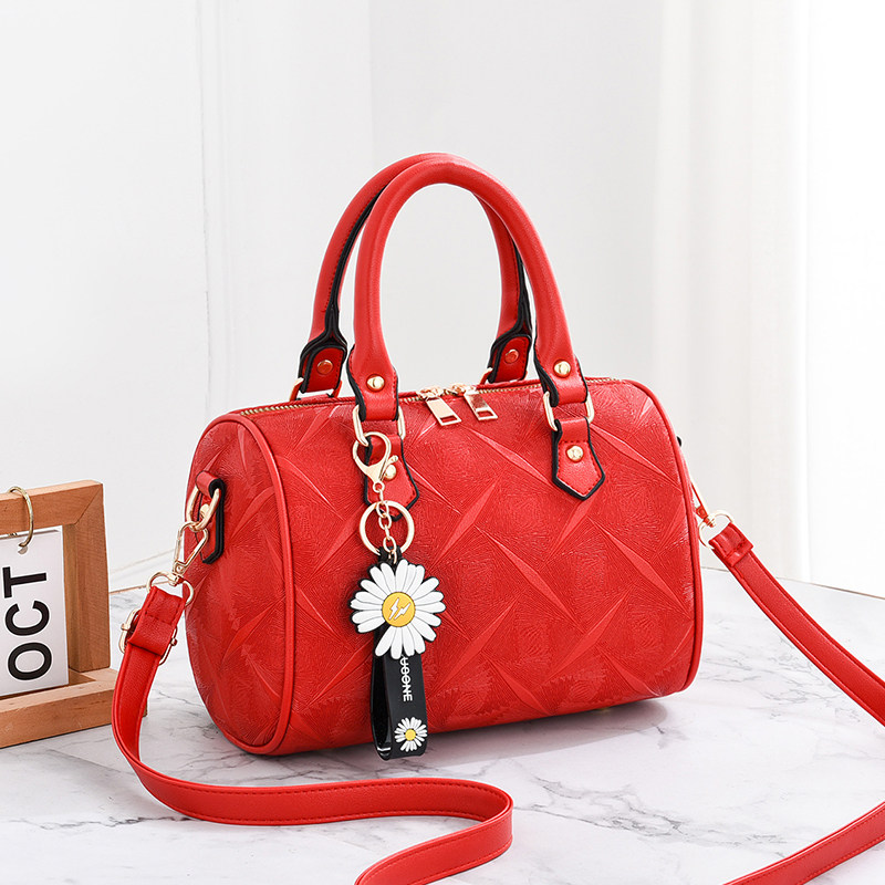 包包女2020新款红色斜挎包新娘包时尚结婚包单肩手提波士顿枕头包