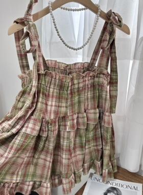 甜妹~嗲里嗲气的复古小吊带格子蝴蝶结宽松显瘦清新减龄上衣女