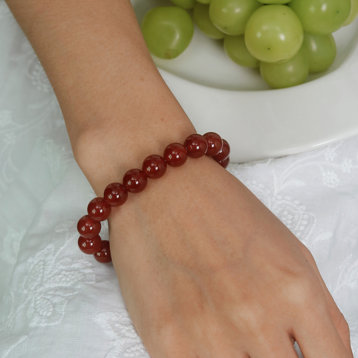 Moment原创 天然红玛瑙黑玛瑙手串手链女小众2025新款本命年礼物