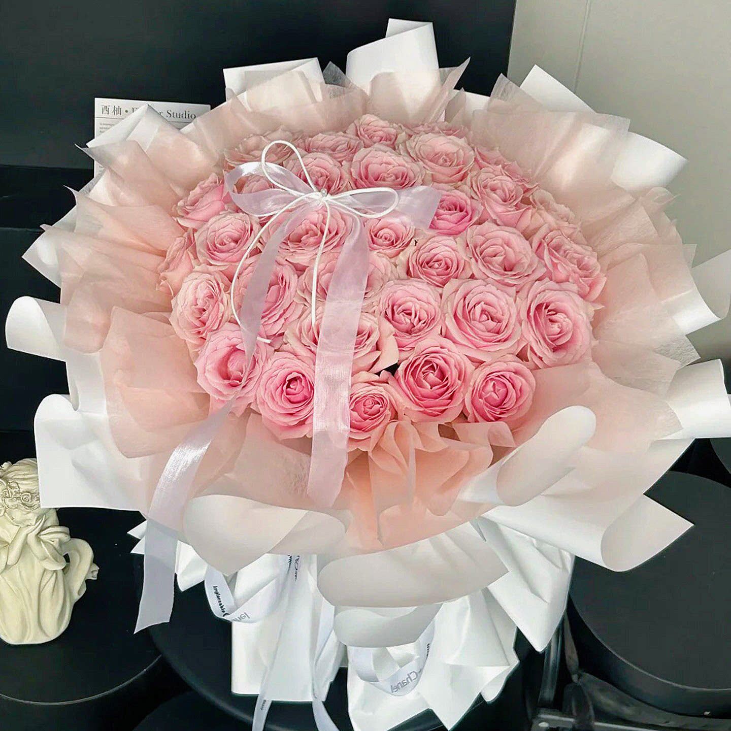 全国52朵99朵玫瑰花束鲜花同城速递生日求婚表白礼物上海北京配送