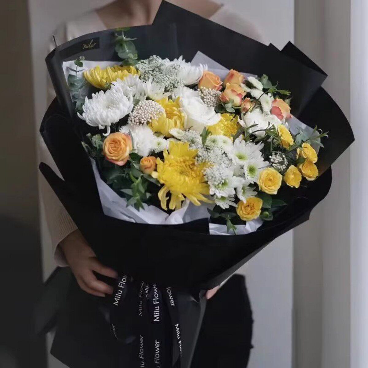 清明节黄白菊花束鲜花速递同城花店配送武汉深圳扫墓上坟祭祀祭拜