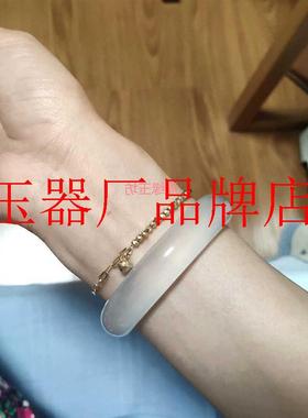 翡翠色轻奢冰种白月光玉髓手镯高端荔枝冻玛瑙美人镯时尚百搭女款