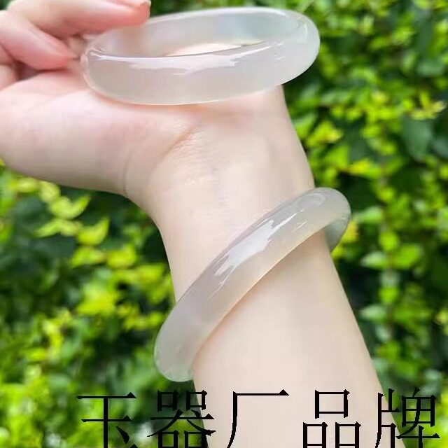 高端马料玛瑙手镯高冰白月光荔枝冻玉镯玉髓镯子和田玉翡翠手饰品