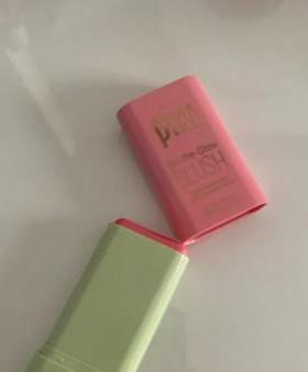 美国皮嬉Pixi Beauty On-the-Glow Blush腮红 有色保湿棒弗勒花香