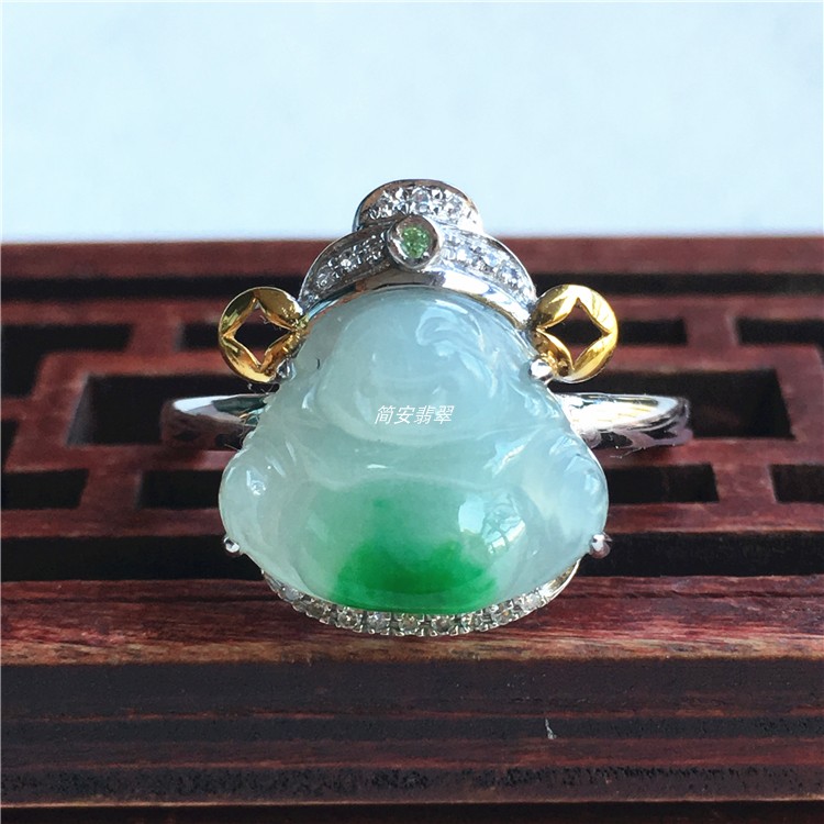 简安翡翠定制18k金镶冰种飘绿小佛公翡翠戒指k白精美财神设计
