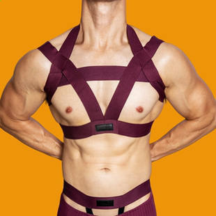 D.M潮弹力男肩带 肌肉男字母派对大趴纯色丝光缕空胸带表演秀个性