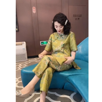 欧货高端新中式国风套装女2025秋时尚气质高级感显瘦上衣裤子套装