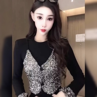 设计感小众洋气减龄甜辣风上衣女冬黑色细闪亮片假两件打底T恤衫