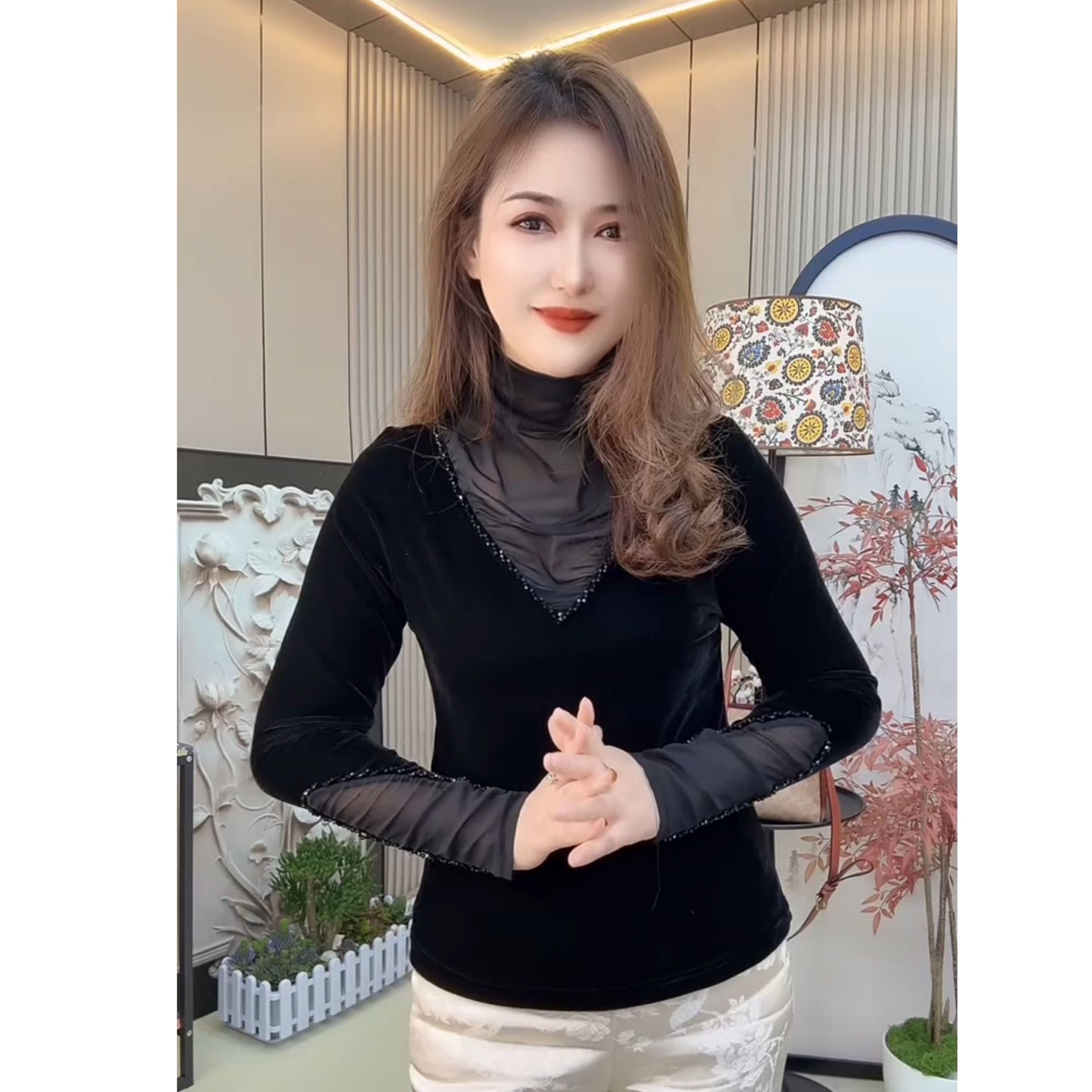 2025冬季设计感小众网纱高领拼金丝绒重工打底衫女长袖黑色小衫