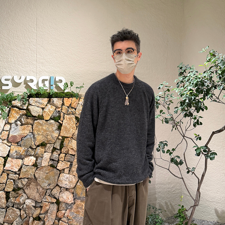 Universal Works官方授权 葡萄牙制 碳灰色简约圆领套头针织衫