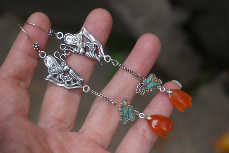 云起。清代蝴蝶老银件烧蓝芭蕉扇老玛瑙设计款复古个性独特银耳环