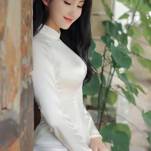 正宗越南奥黛旗袍裙夏季女飘逸白色缎面中国风优雅显瘦长裙连衣裙